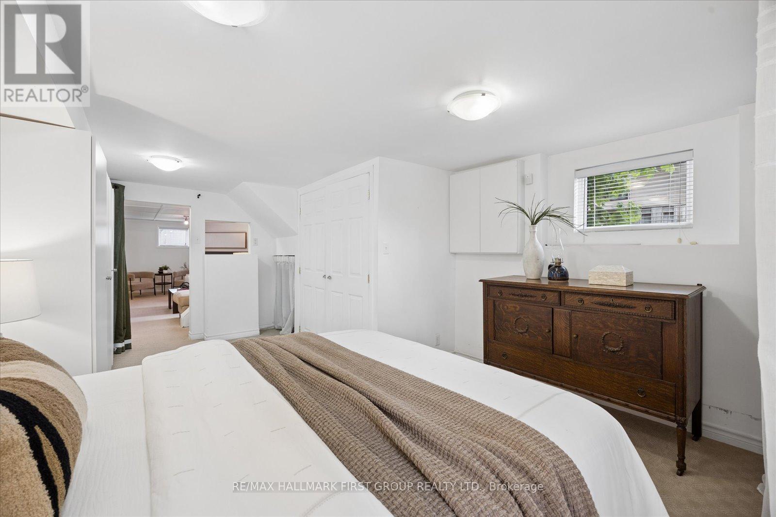 748 Breezy Drive, Pickering, Ontario L1W 2X7 - Photo 31 - E13473912