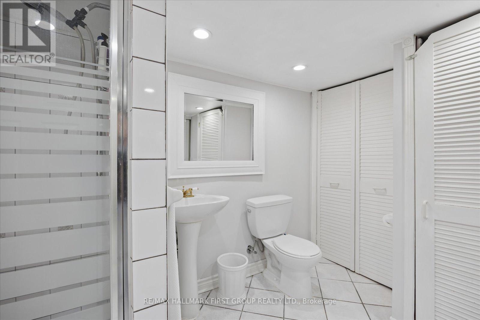 748 Breezy Drive, Pickering, Ontario L1W 2X7 - Photo 32 - E13473912