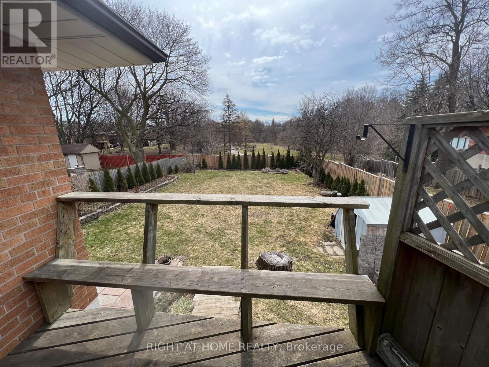 Main - 9 Waterfield Drive, Toronto, Ontario  M1P 3W4 - Photo 6 - E13472674