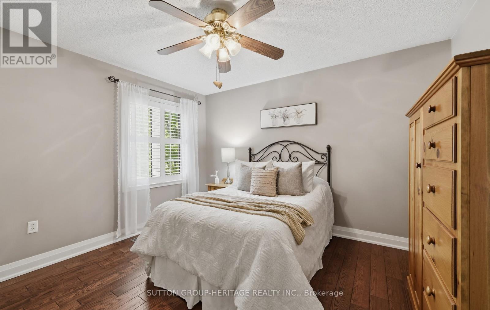 44 Sabbe Crescent, Ajax, Ontario  L1T 4E3 - Photo 22 - E13474606