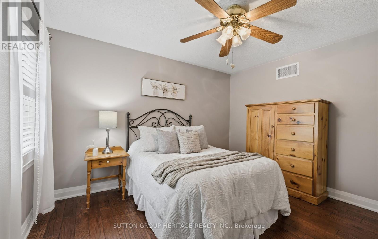 44 Sabbe Crescent, Ajax, Ontario  L1T 4E3 - Photo 23 - E13474606