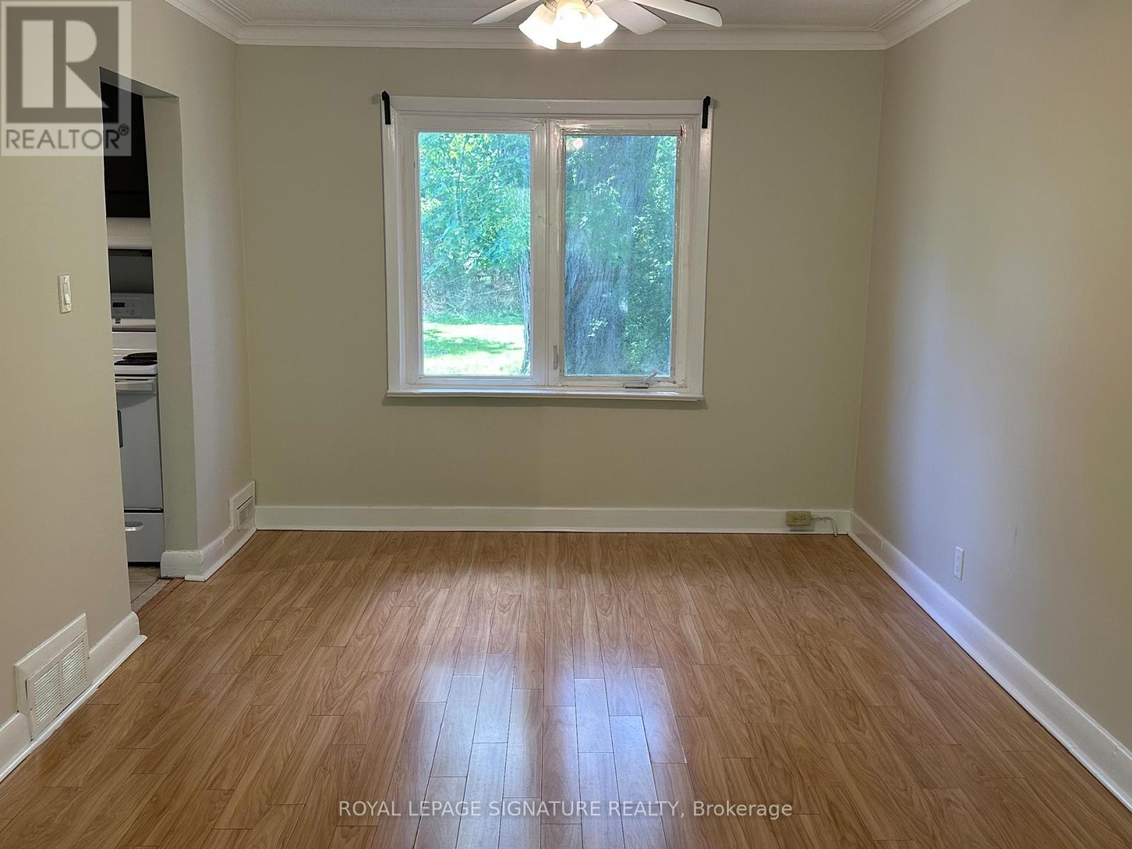 21 Marilyn Avenue, Toronto, Ontario  M1S 1B9 - Photo 4 - E13474836