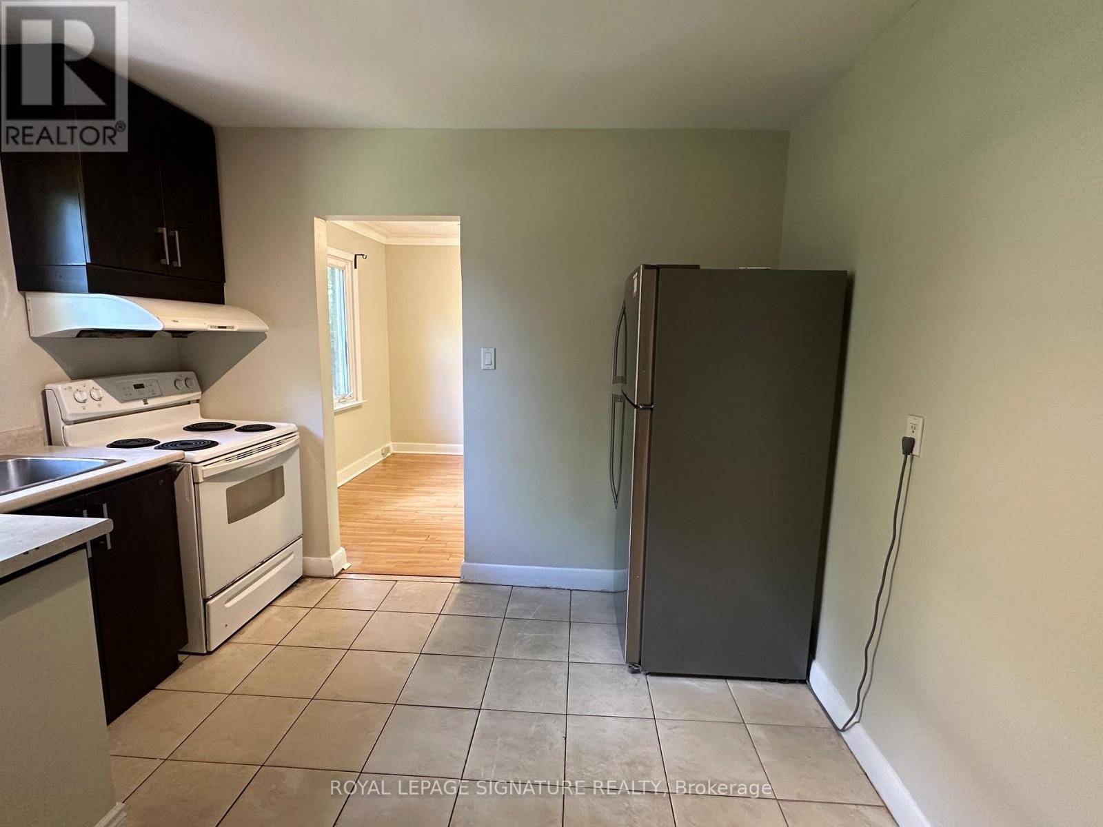 21 Marilyn Avenue, Toronto, Ontario  M1S 1B9 - Photo 8 - E13474836