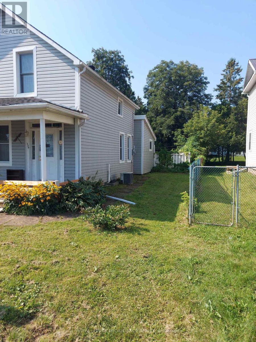 739 Edward Street, Prescott, Ontario  K0E 1T0 - Photo 2 - X13473660