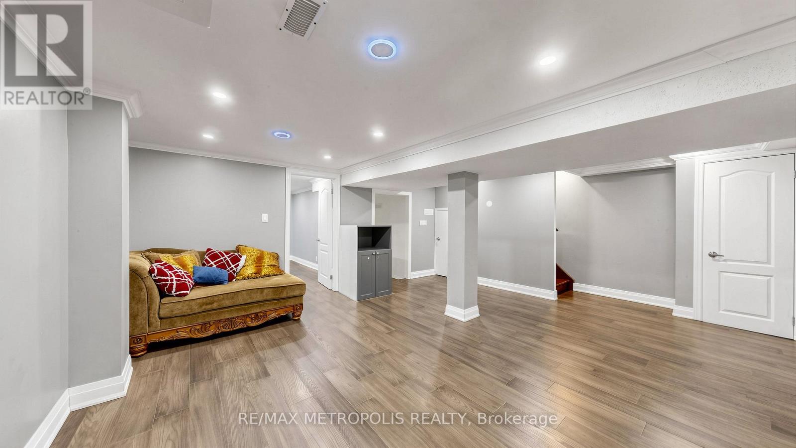 Bsmt - 61 Horseshoe Crescent, Toronto, Ontario M1B 4S3 - Photo 7 - E13474992