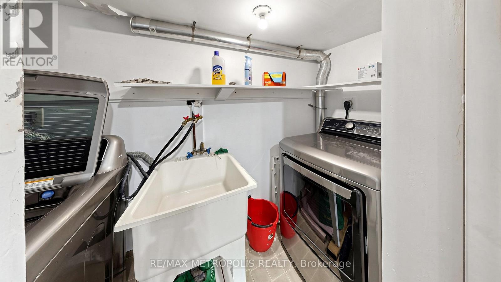 Bsmt - 61 Horseshoe Crescent, Toronto, Ontario M1B 4S3 - Photo 23 - E13474992