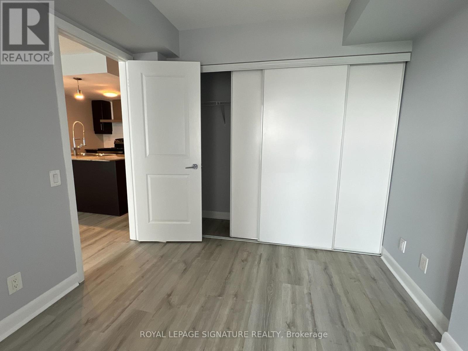 1206 - 25 Town Centre Court, Toronto, Ontario M1P 0B4 - Photo 1 - E13474998