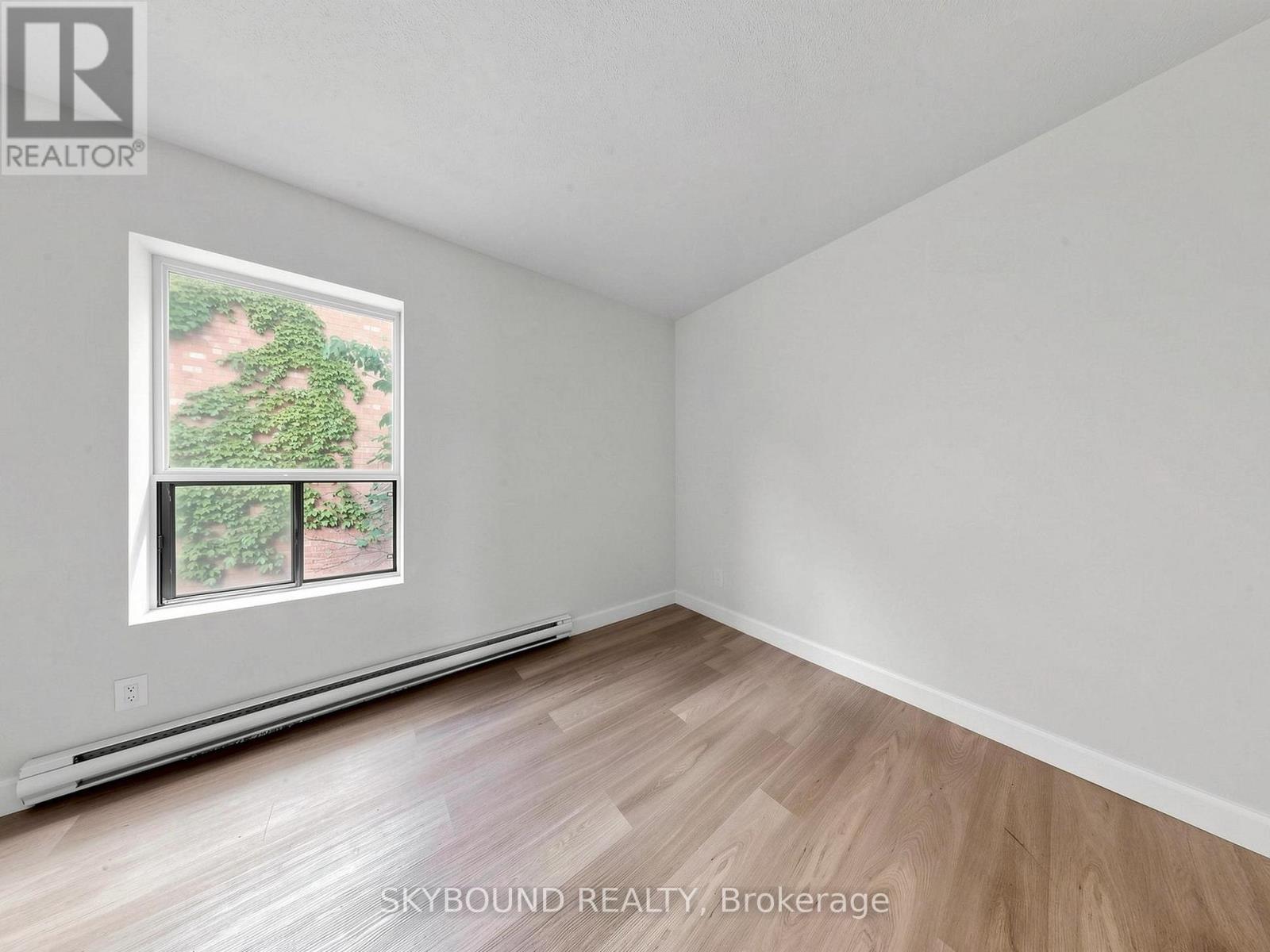 G - 131 Wineva Avenue, Toronto, Ontario  M4E 2T3 - Photo 15 - E13475112