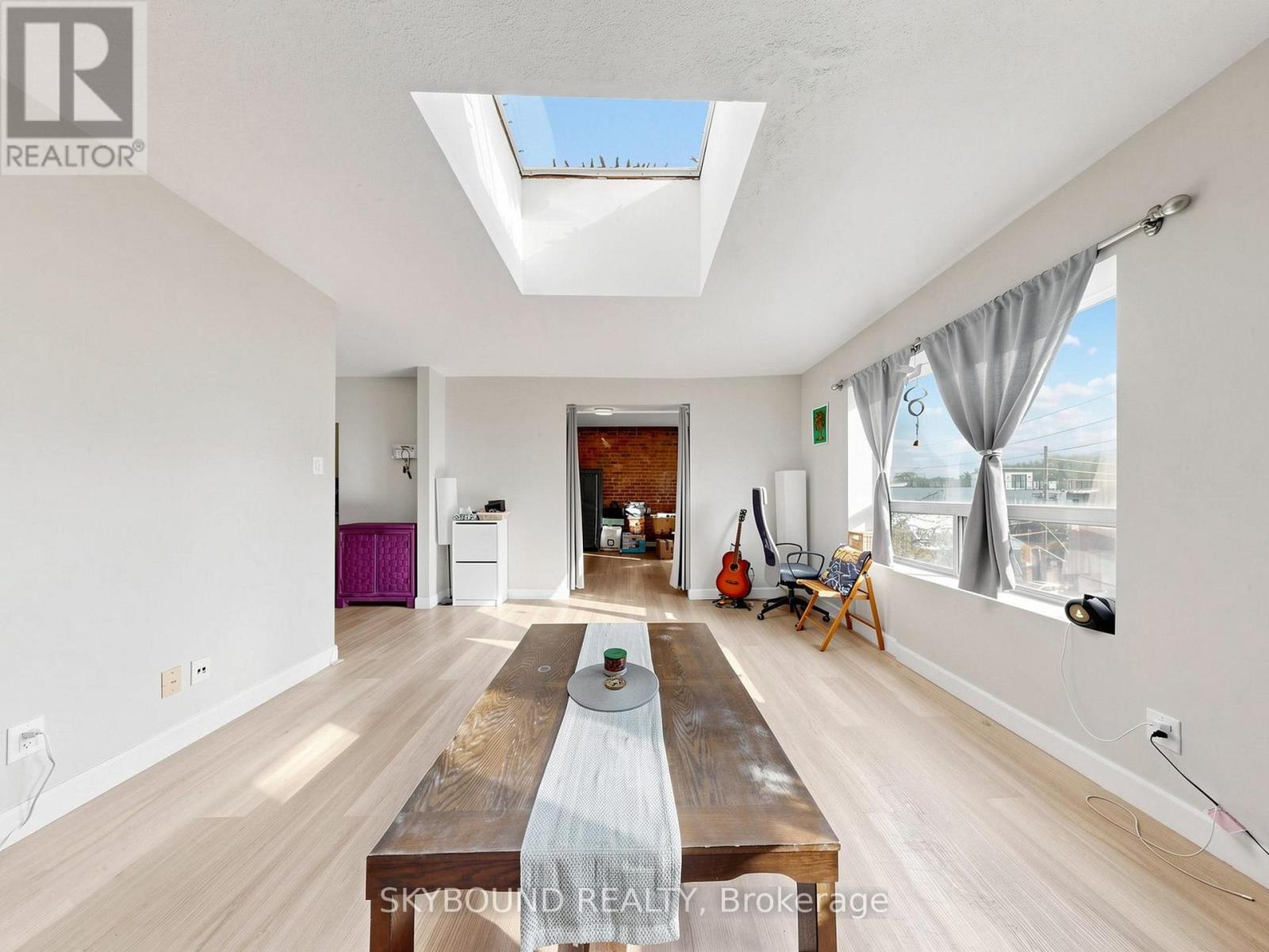 G - 131 Wineva Avenue, Toronto, Ontario  M4E 2T3 - Photo 4 - E13475112