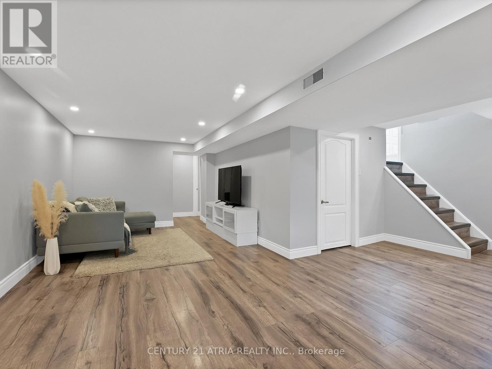 21 Cavehill Crescent, Toronto, Ontario  M1R 4P8 - Photo 17 - E13475222