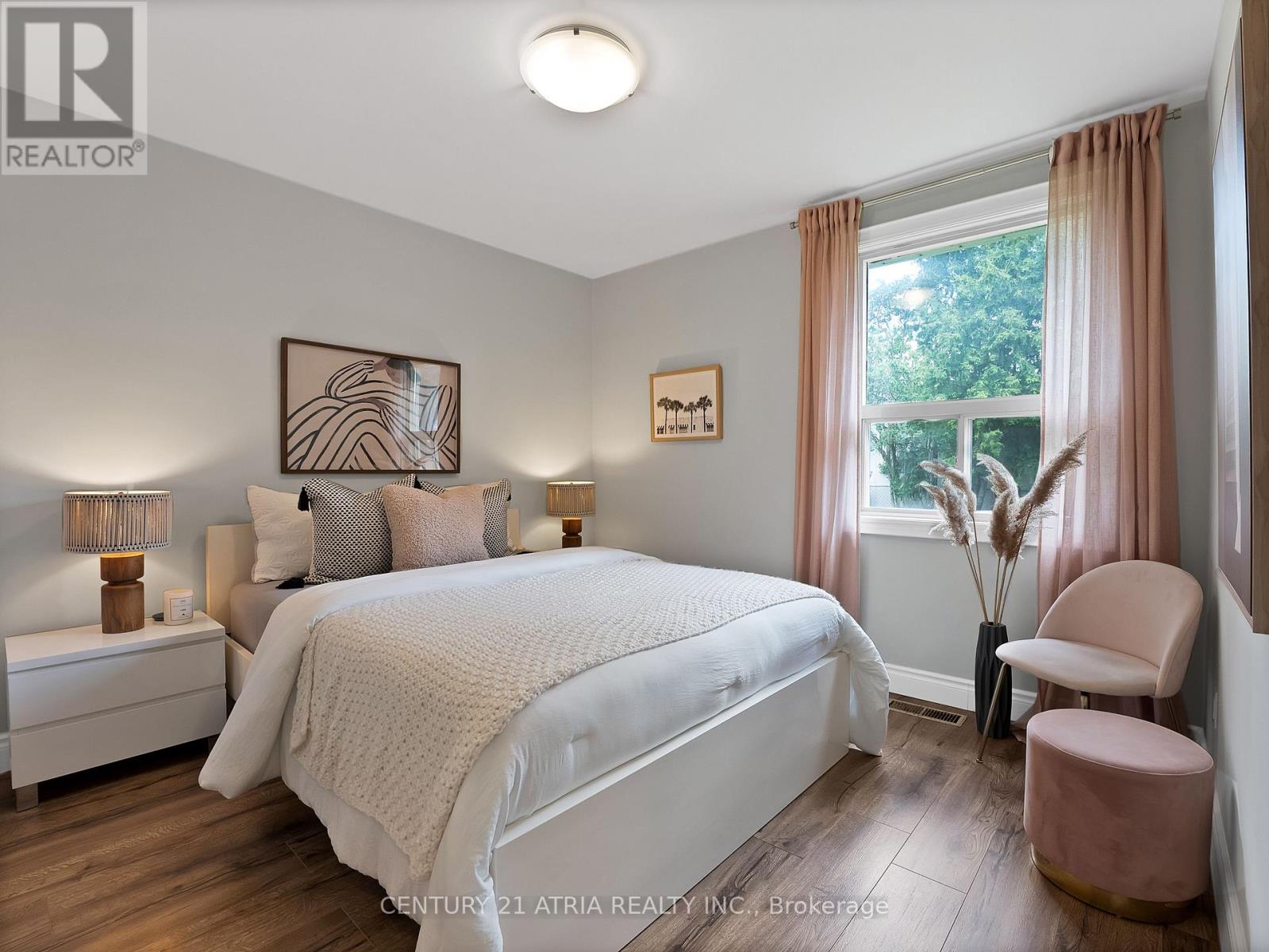 21 Cavehill Crescent, Toronto, Ontario  M1R 4P8 - Photo 13 - E13475222