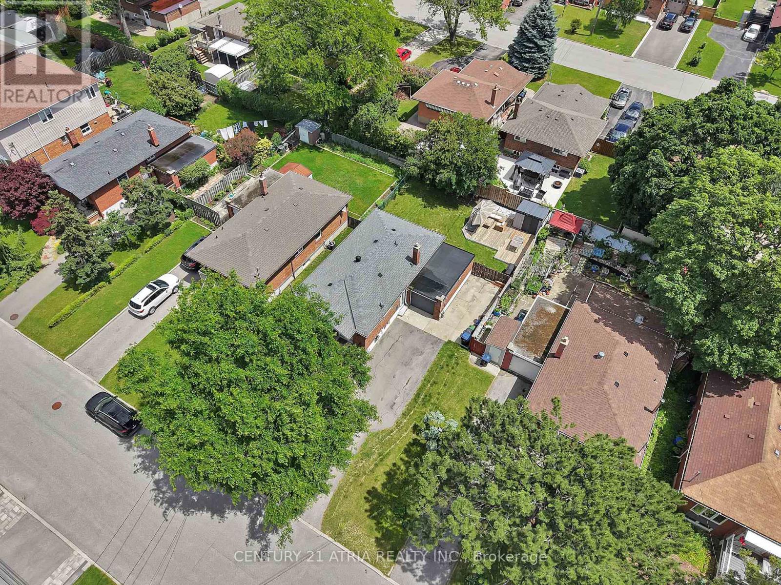 21 Cavehill Crescent, Toronto, Ontario  M1R 4P8 - Photo 28 - E13475222