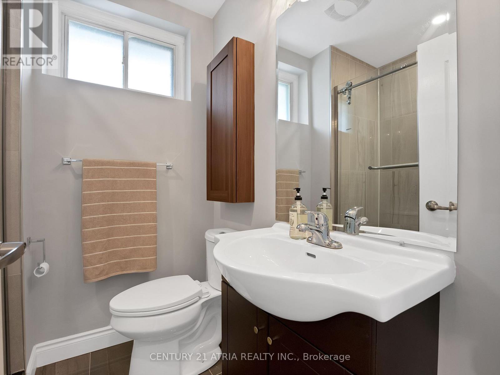 21 Cavehill Crescent, Toronto, Ontario  M1R 4P8 - Photo 10 - E13475222