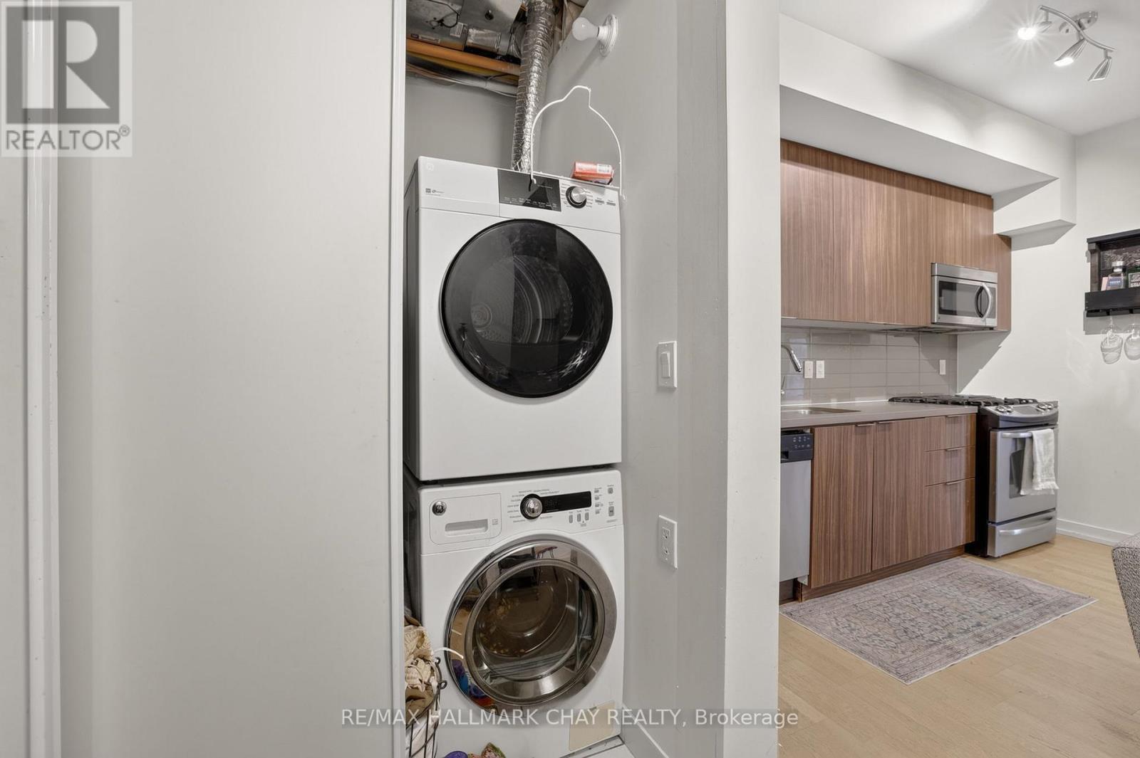 52 - 140 Broadview Avenue, Toronto, Ontario M4M 2G2 - Photo 14 - E13475262