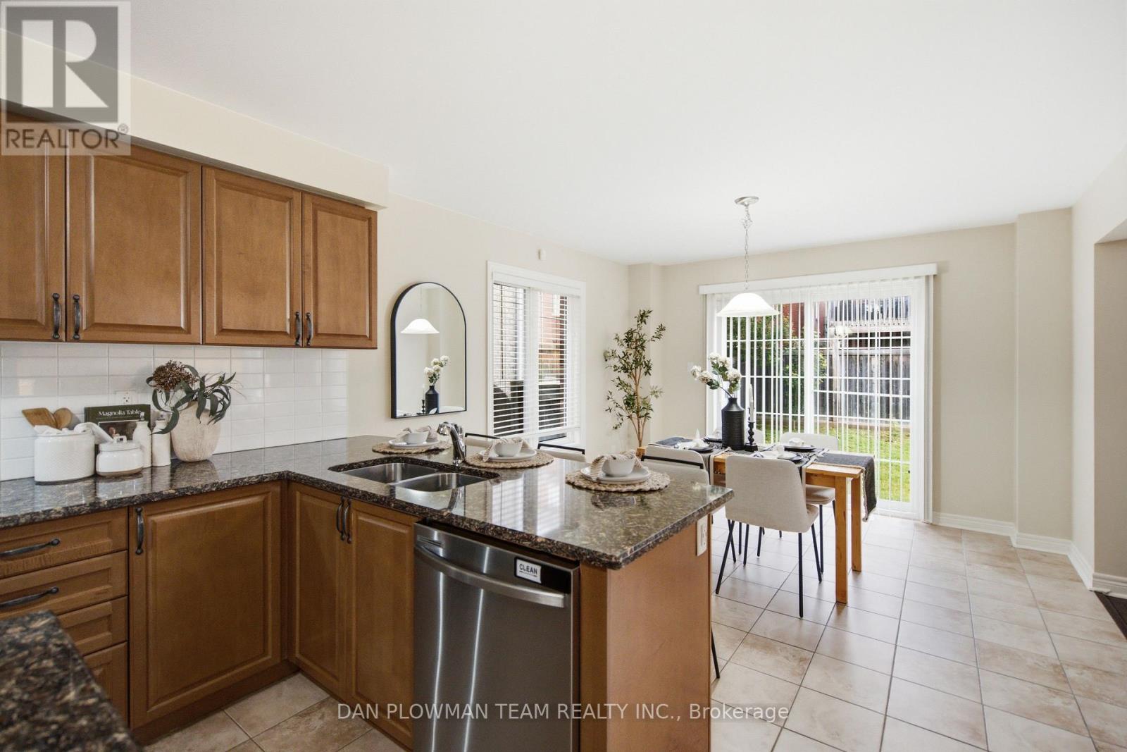 1995 Queensbury Drive, Oshawa, Ontario  L1K 0S1 - Photo 14 - E13475860