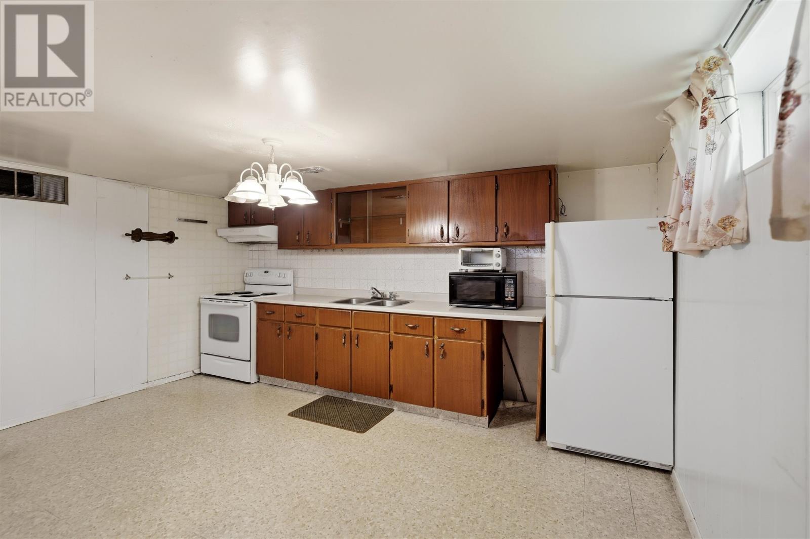 514 Nelson St, Sault Ste. Marie, Ontario  P6C 3C7 - Photo 24 - SM261544
