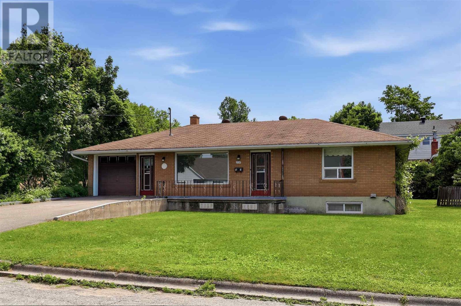514 Nelson St, Sault Ste. Marie, Ontario  P6C 3C7 - Photo 42 - SM261544