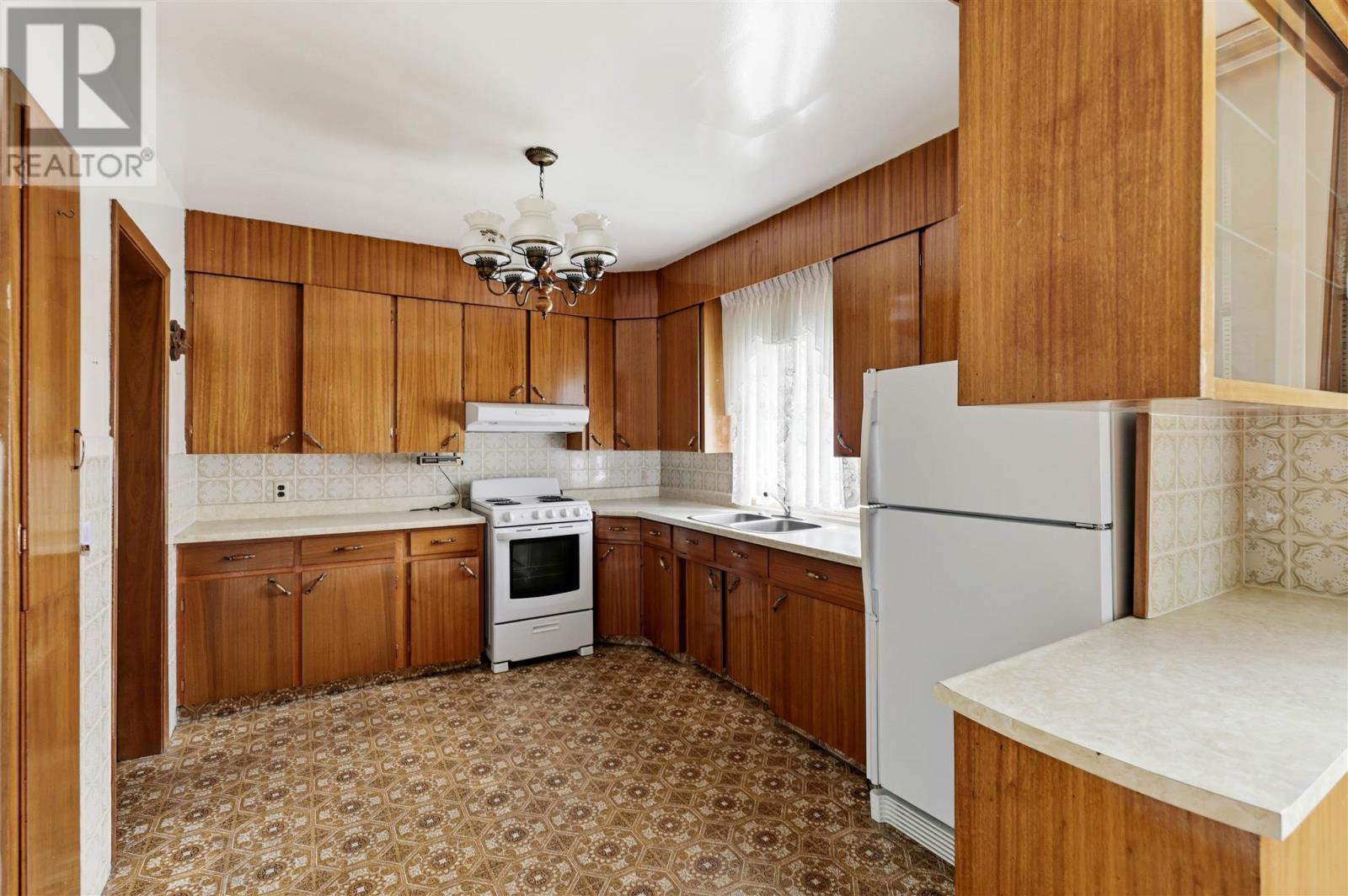 514 Nelson St, Sault Ste. Marie, Ontario  P6C 3C7 - Photo 8 - SM261544