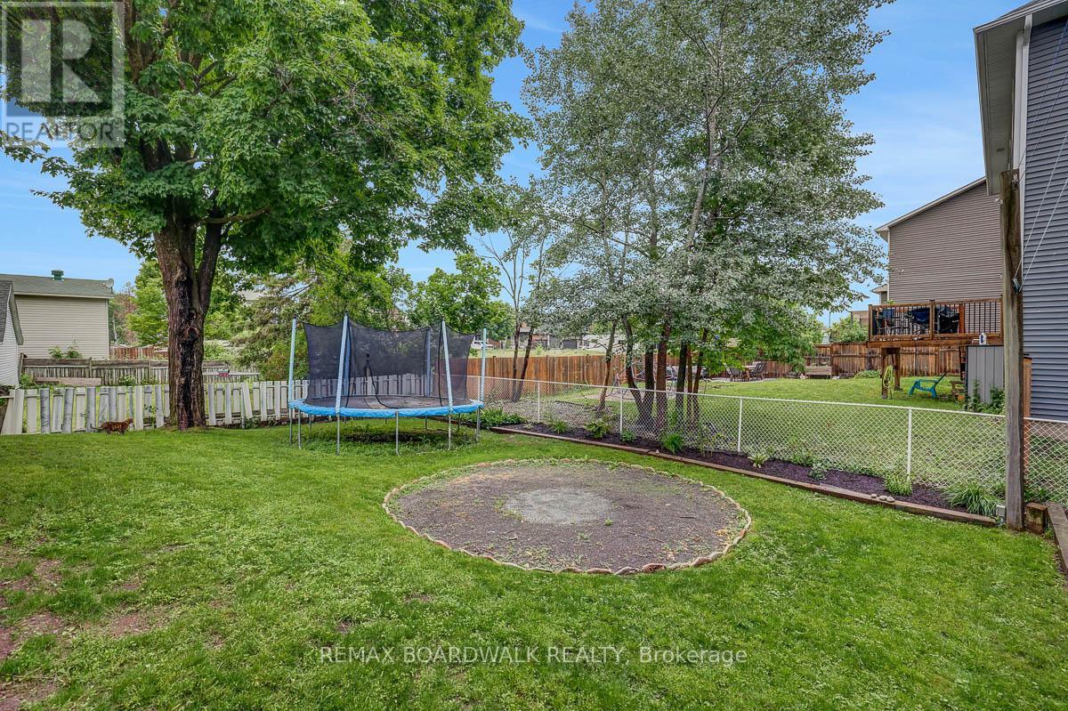 101 Park Avenue, Carleton Place, Ontario  K7C 2H4 - Photo 46 - X13435034