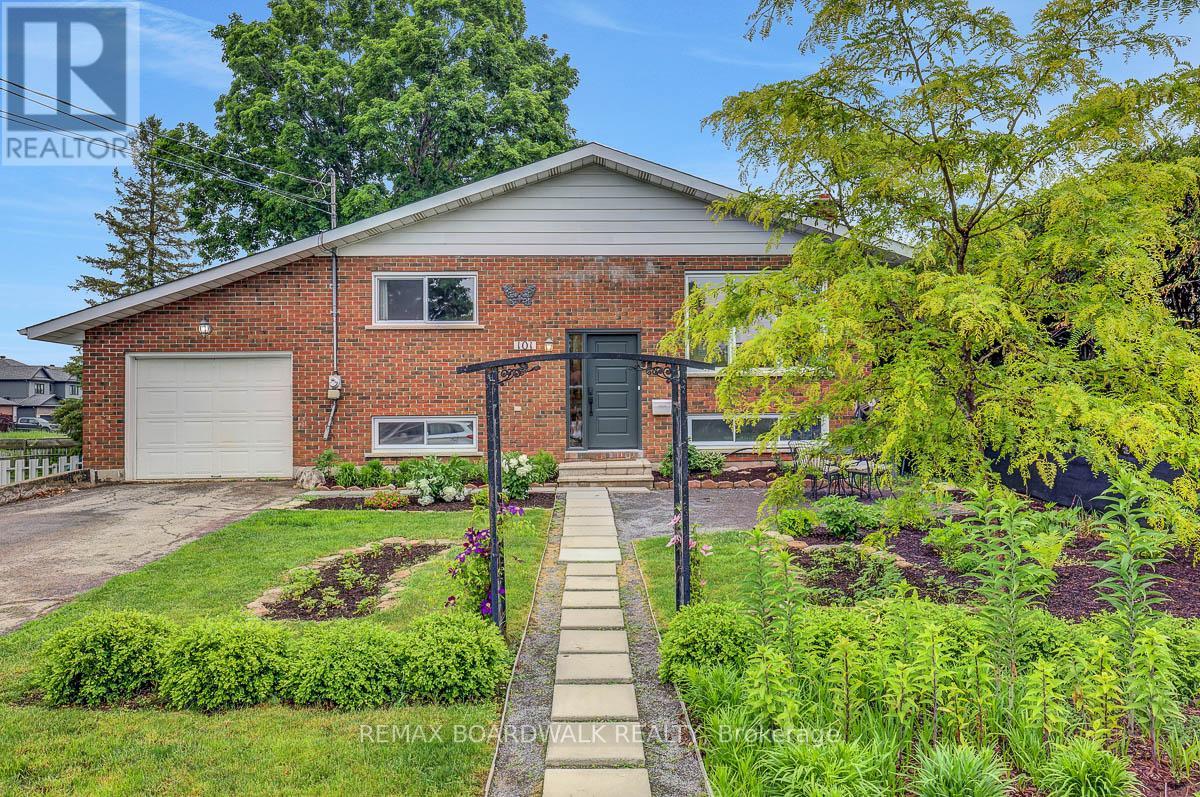 101 Park Avenue, Carleton Place, Ontario  K7C 2H4 - Photo 3 - X13435034