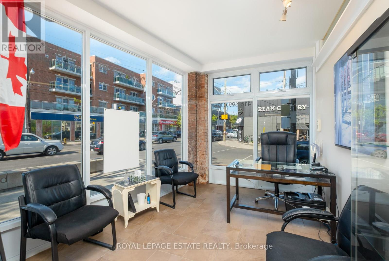 937 Kingston Road, Toronto, Ontario M4E 1S6 - Photo 4 - E13476160