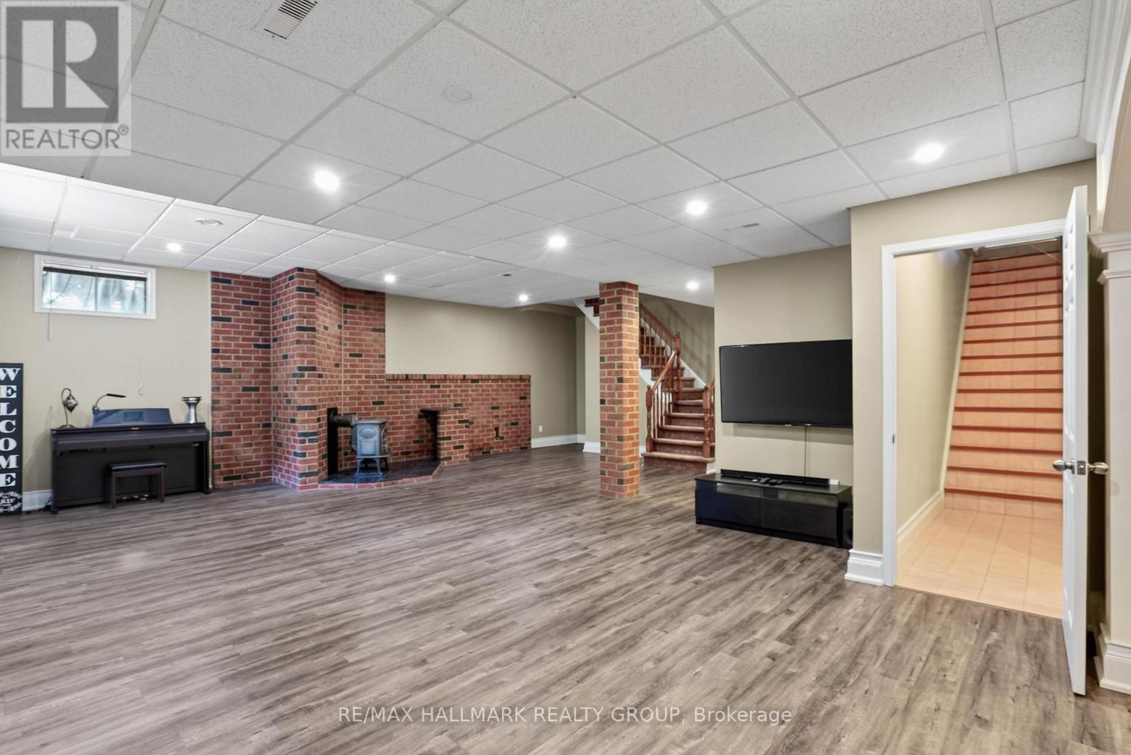 3809 Alderwood Street, Ottawa, Ontario  K1T 3R3 - Photo 31 - X13462498