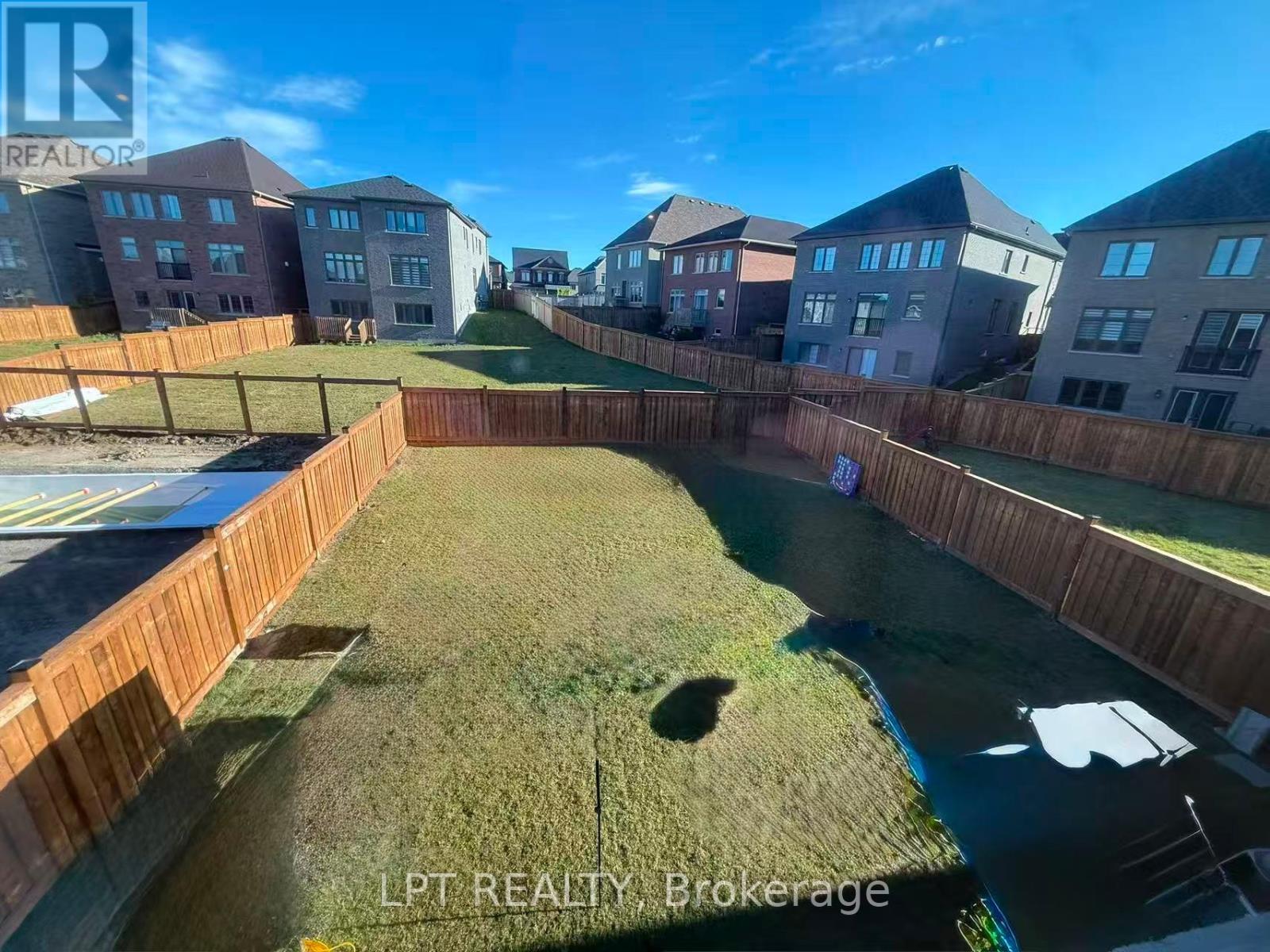 33 Fair Winds Lane, East Gwillimbury, Ontario  L9N 0V8 - Photo 22 - N13215098