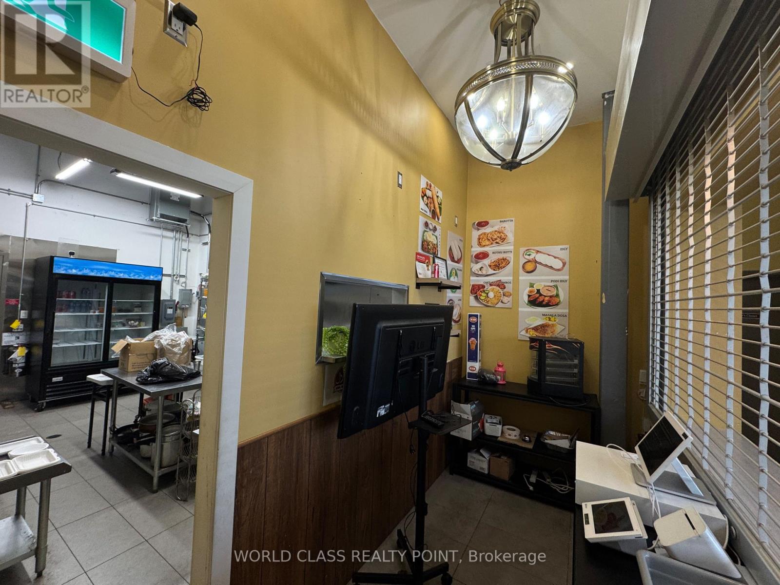A124 - 41 Lebovic Avenue, Toronto, Ontario  M1L 0H2 - Photo 3 - E13472538