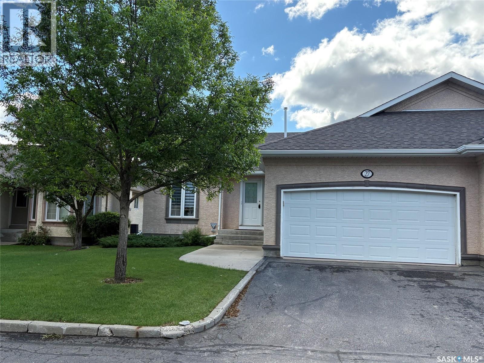 27 330 Stodola Court, Saskatoon, Saskatchewan  S7N 4N9 - Photo 1 - SK040300