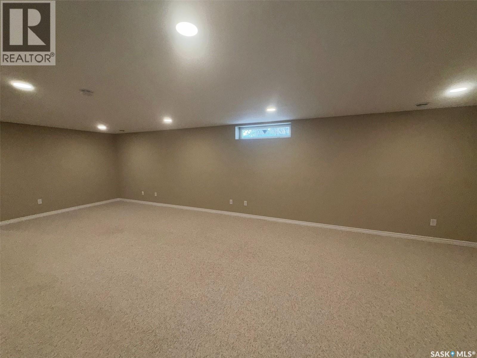 27 330 Stodola Court, Saskatoon, Saskatchewan  S7N 4N9 - Photo 16 - SK040300