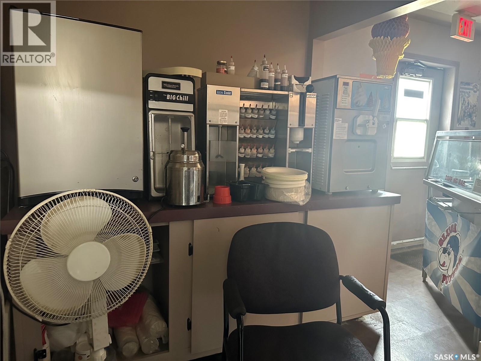 116 Center Street, Ponteix, Saskatchewan  S4N 0E1 - Photo 22 - SK040035