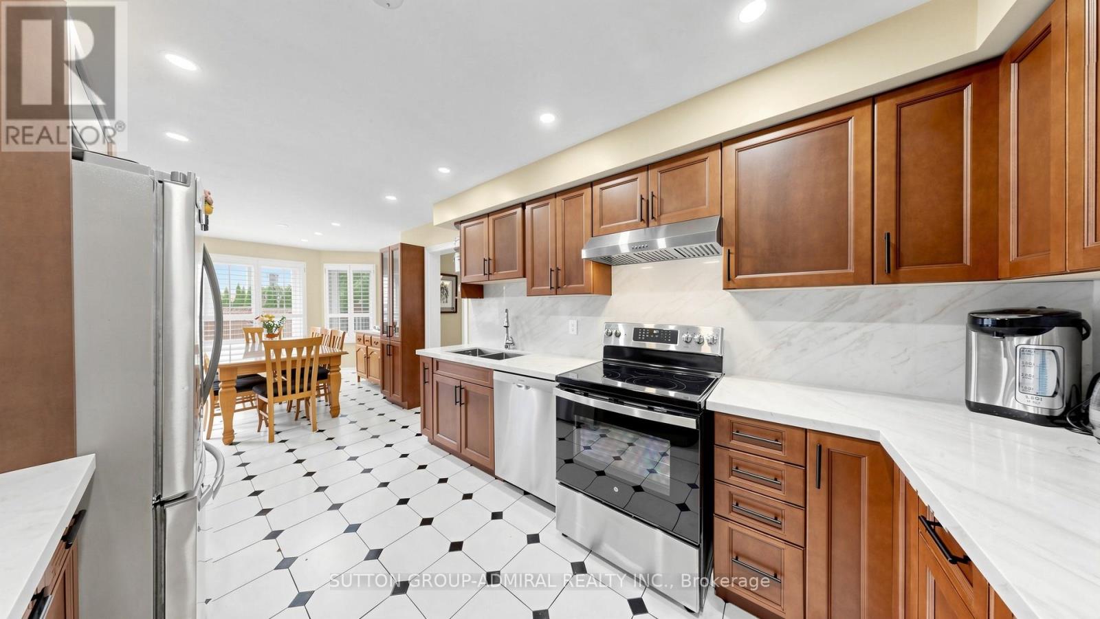 119 Mountbatten Road, Vaughan, Ontario  L4J 7W6 - Photo 13 - N13472418