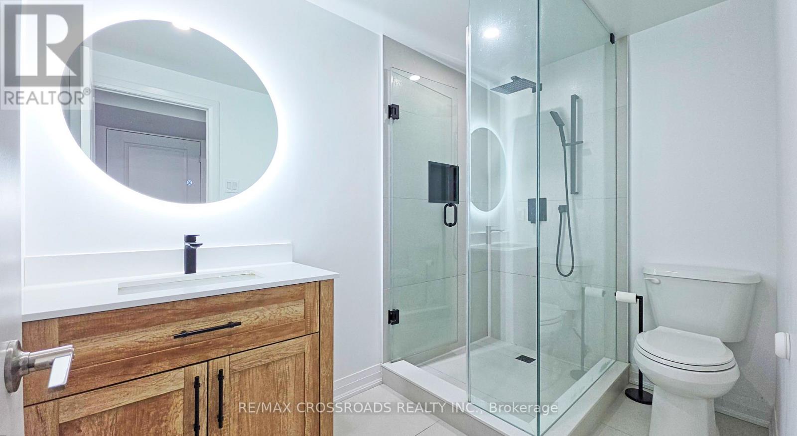 Lower - 186 Driscoll Road, Richmond Hill, Ontario  L4C 4H7 - Photo 13 - N13472606