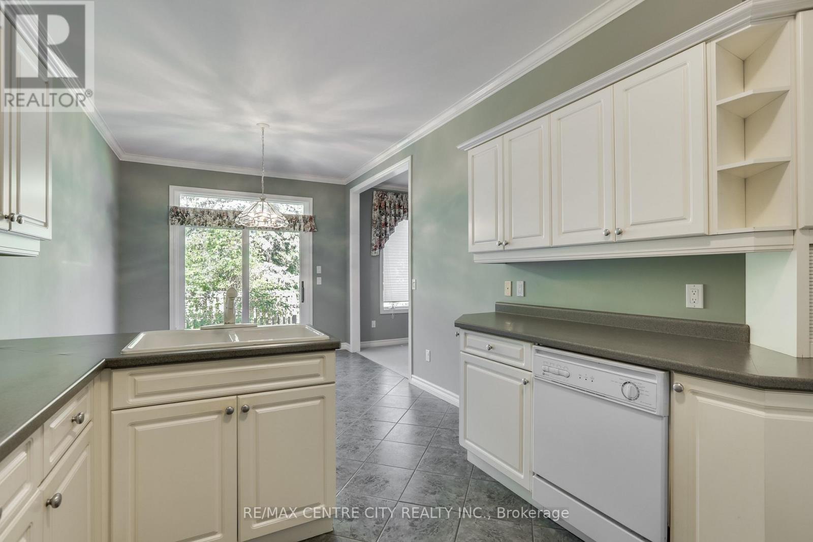 68 - 1040 Riverside Drive, London North, Ontario  N6H 5N4 - Photo 22 - X13226918