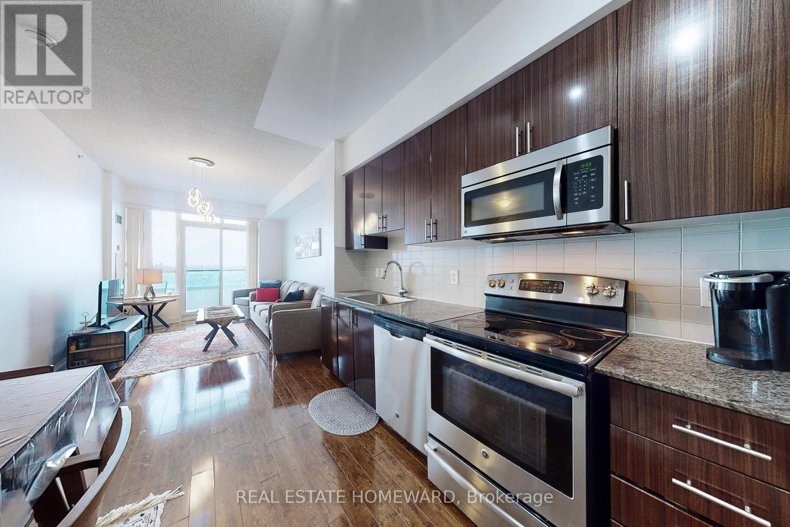 2430 - 7161 Yonge Street, Markham, Ontario  L3T 0C8 - Photo 14 - N13472628