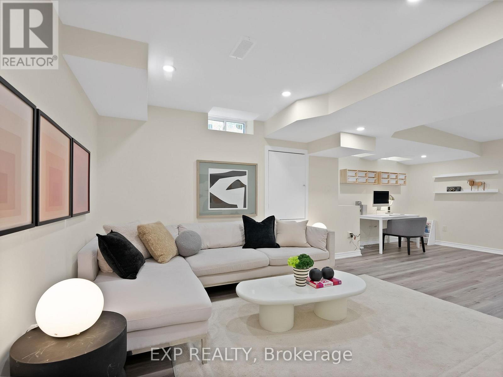 51 Living Crescent, Markham, Ontario  L6C 0T6 - Photo 41 - N13472614