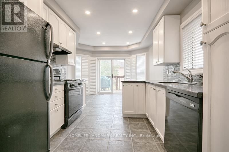 813 Stonehaven Avenue, Newmarket, Ontario L3X 2K3 - Photo 12 - N13472658