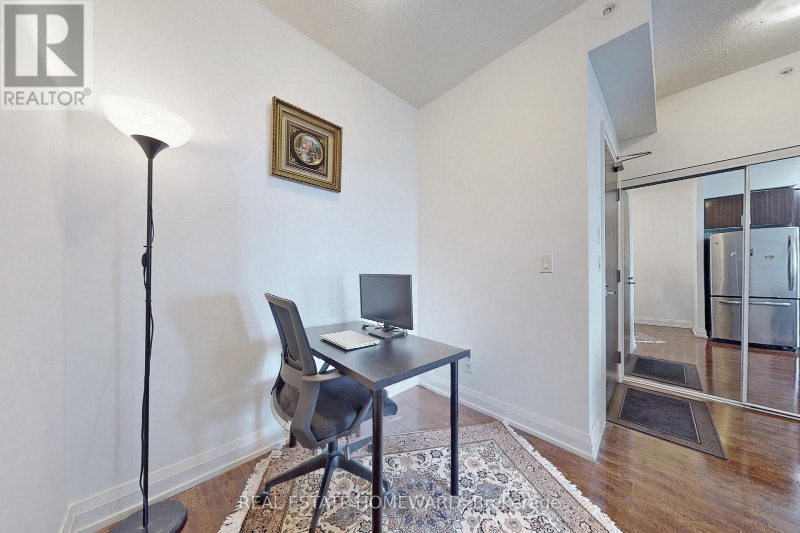 2430 - 7161 Yonge Street, Markham, Ontario  L3T 0C8 - Photo 5 - N13472628