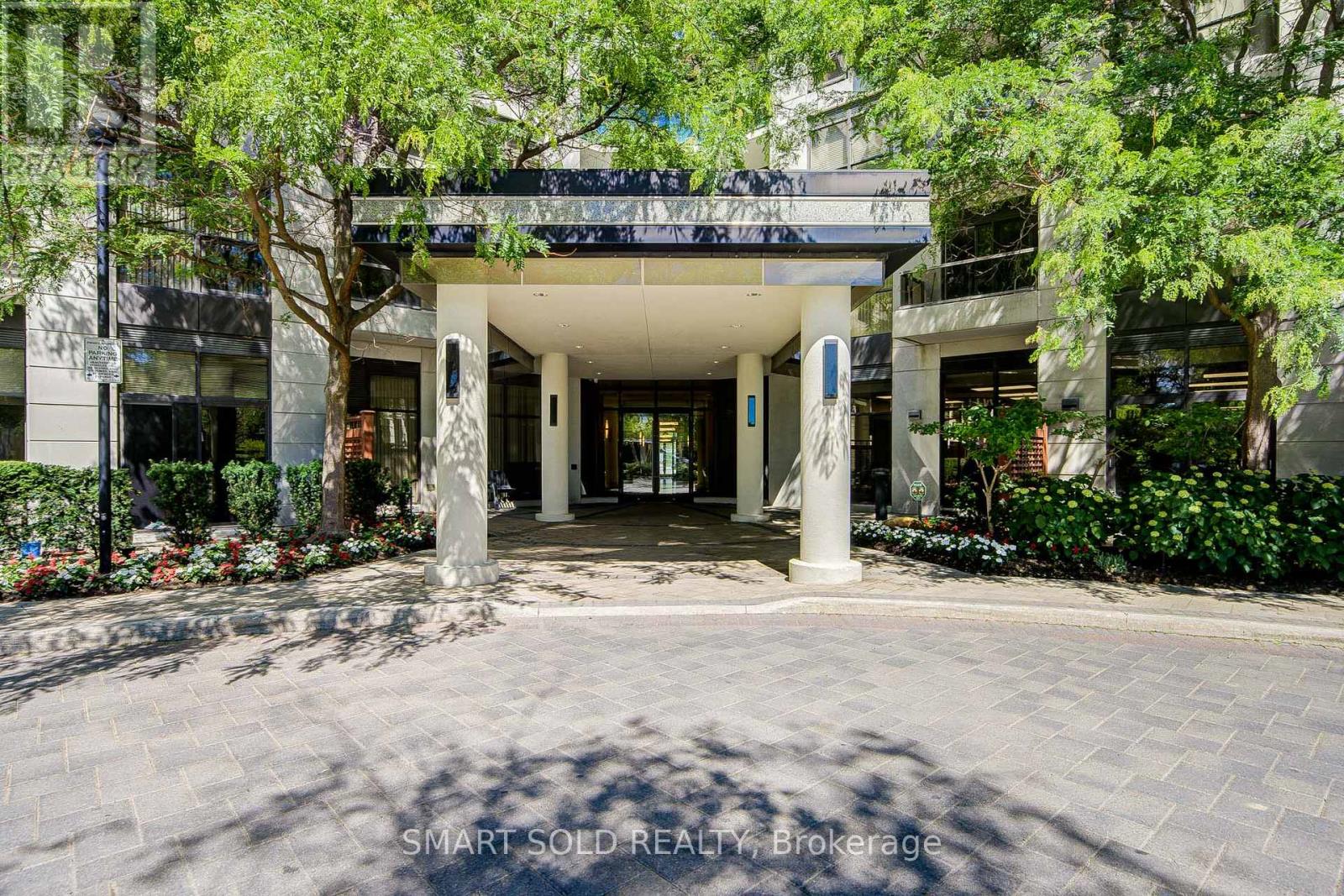 410 - 18 Harding Boulevard, Richmond Hill, Ontario L4C 0T3 - Photo 2 - N13472654