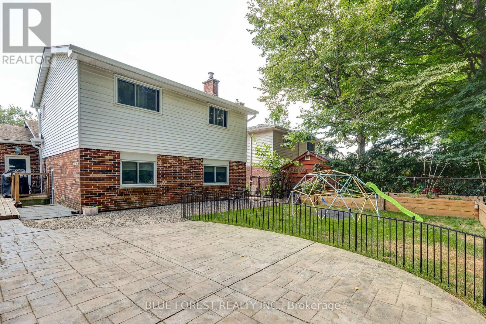 219 Worthington Avenue, London South, Ontario N5Z 4H9 - Photo 43 - X13473178