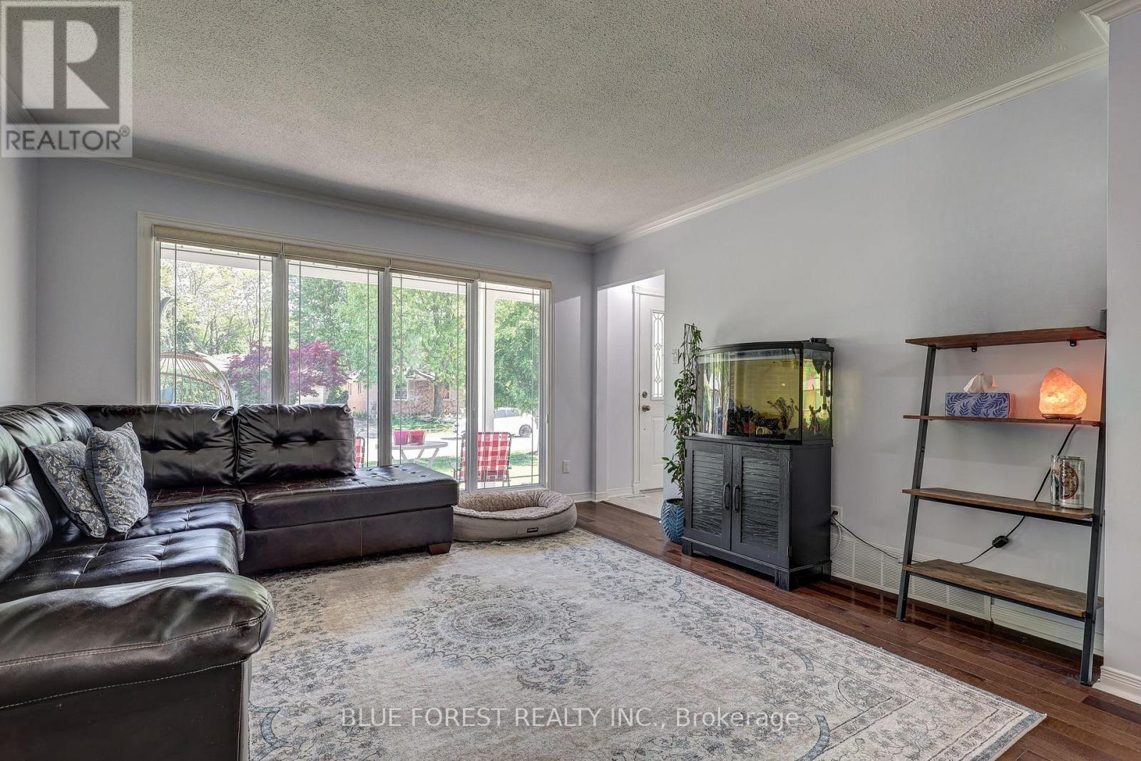 219 Worthington Avenue, London South, Ontario N5Z 4H9 - Photo 12 - X13473178