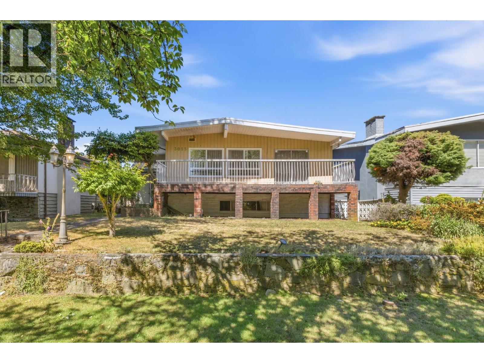 3055 Rosemont Drive, Vancouver, British Columbia  V5S 2C8 - Photo 3 - R3137724