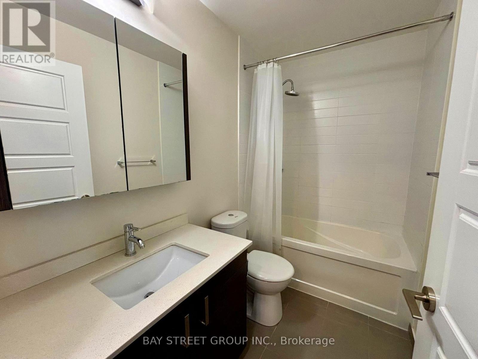 608 - 8200 Birchmount Road, Markham, Ontario  L3R 9W1 - Photo 4 - N13472738