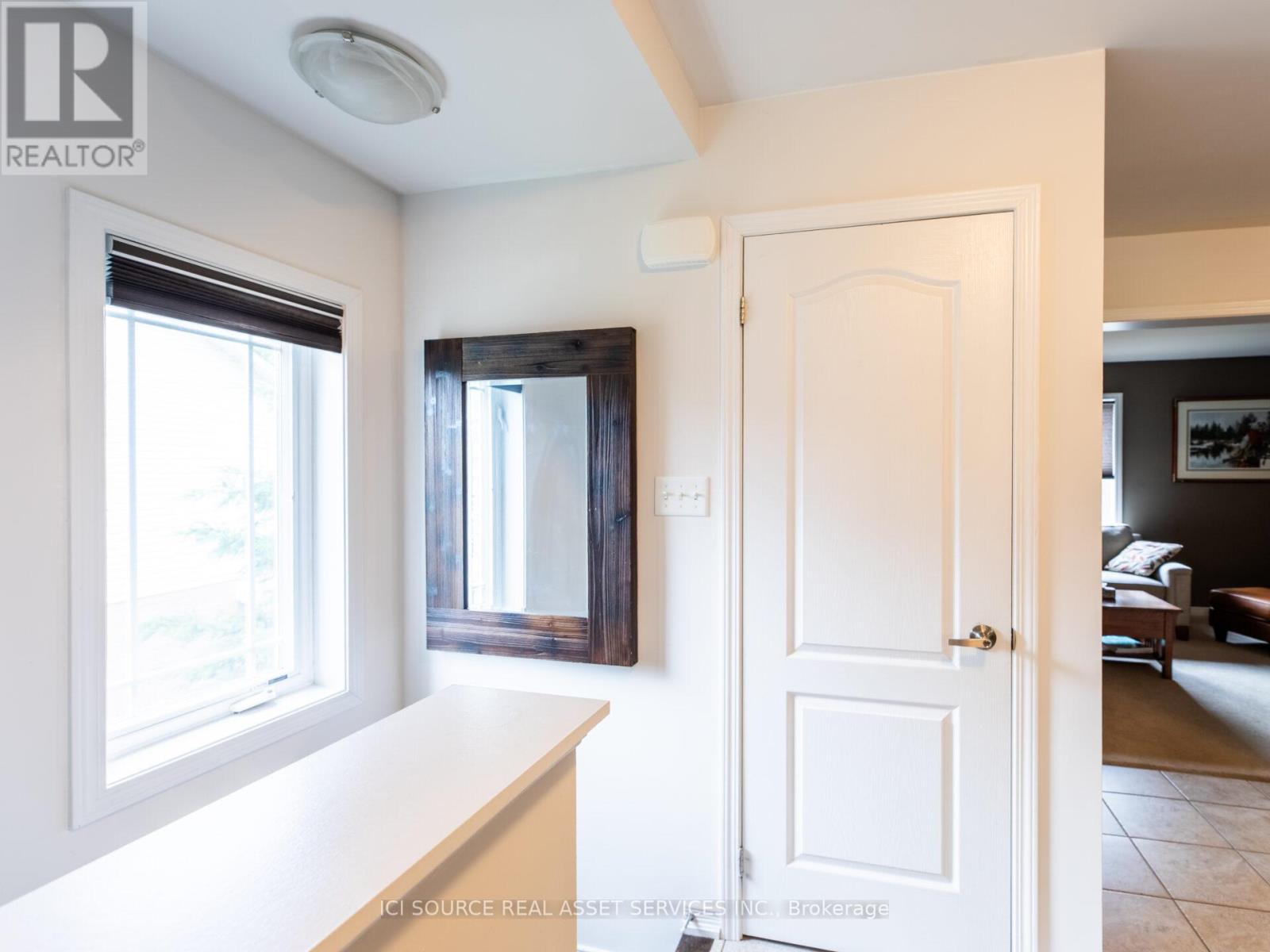 1352 Coleman Crescent, Innisfil, Ontario  L9S 0G5 - Photo 8 - N13472860
