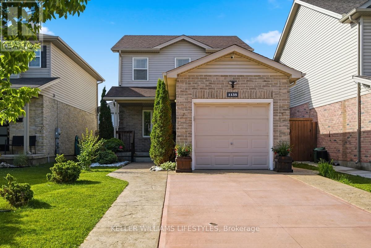 1135 Kimball Crescent, London North, Ontario  N6G 0A8 - Photo 2 - X13473902