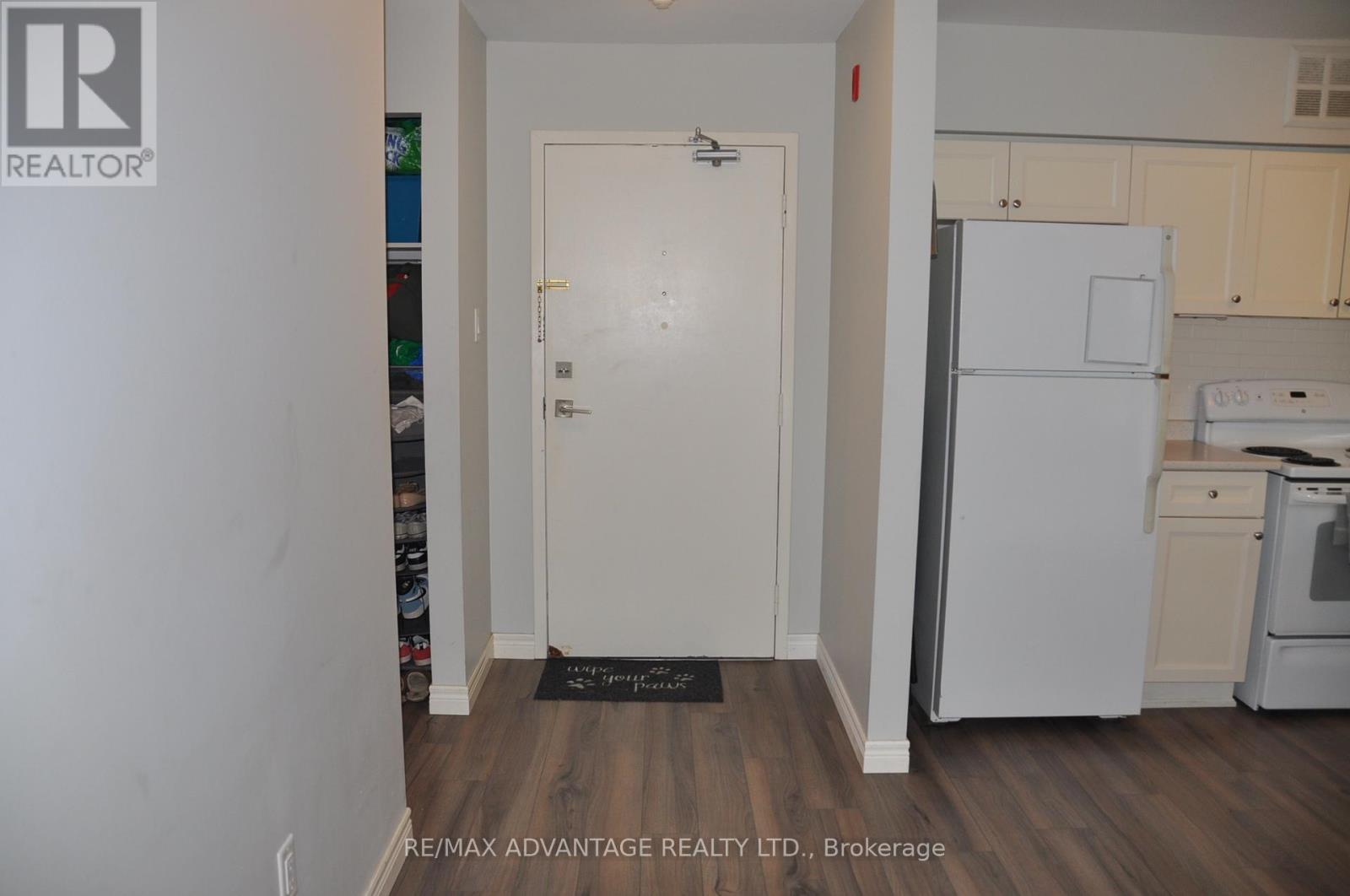 211 - 9 Jacksway Crescent, London North, Ontario N5X 3T7 - Photo 4 - X13473924