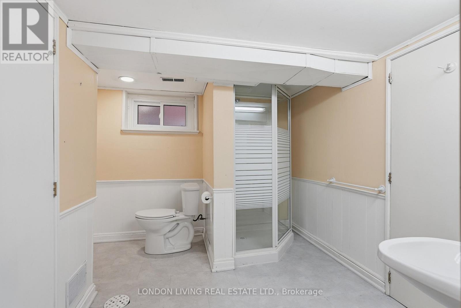 39 Gerrard Street, London South, Ontario  N6C 4C6 - Photo 31 - X13473904