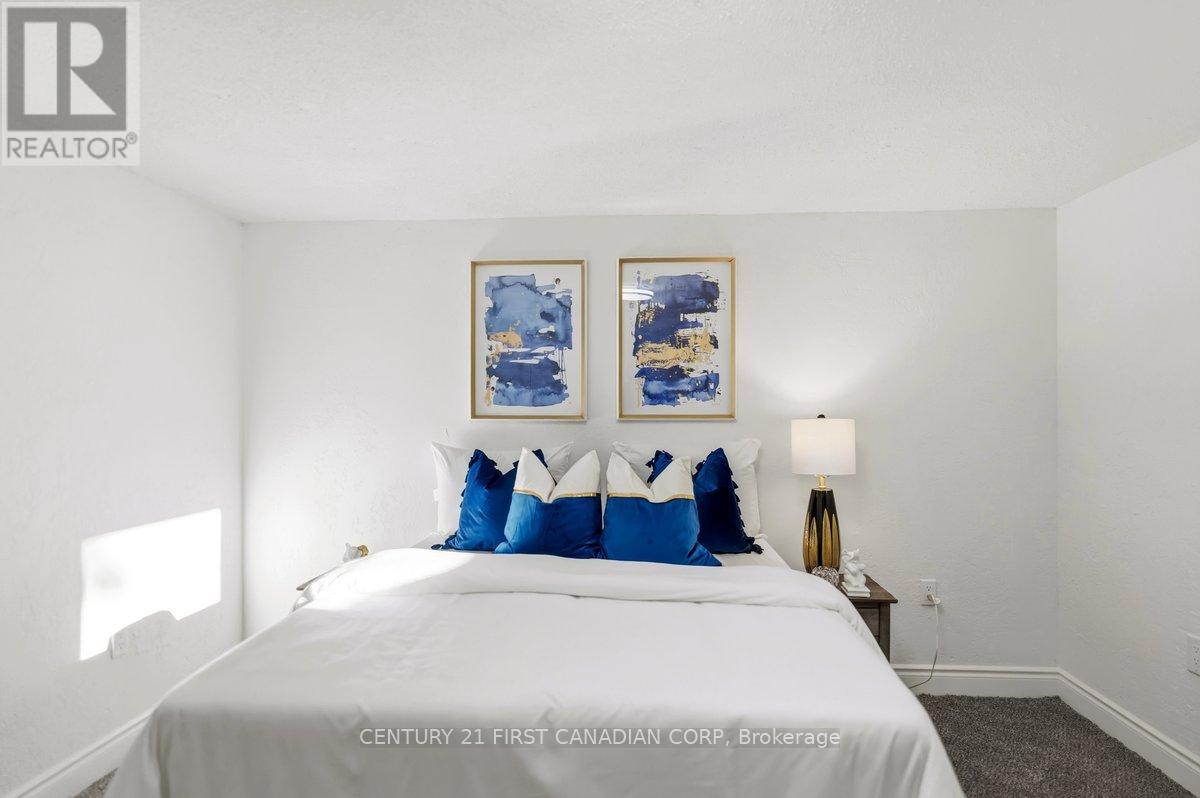 7263 Maywood Street, Niagara Falls, Ontario  L2E 5P6 - Photo 28 - X13472726