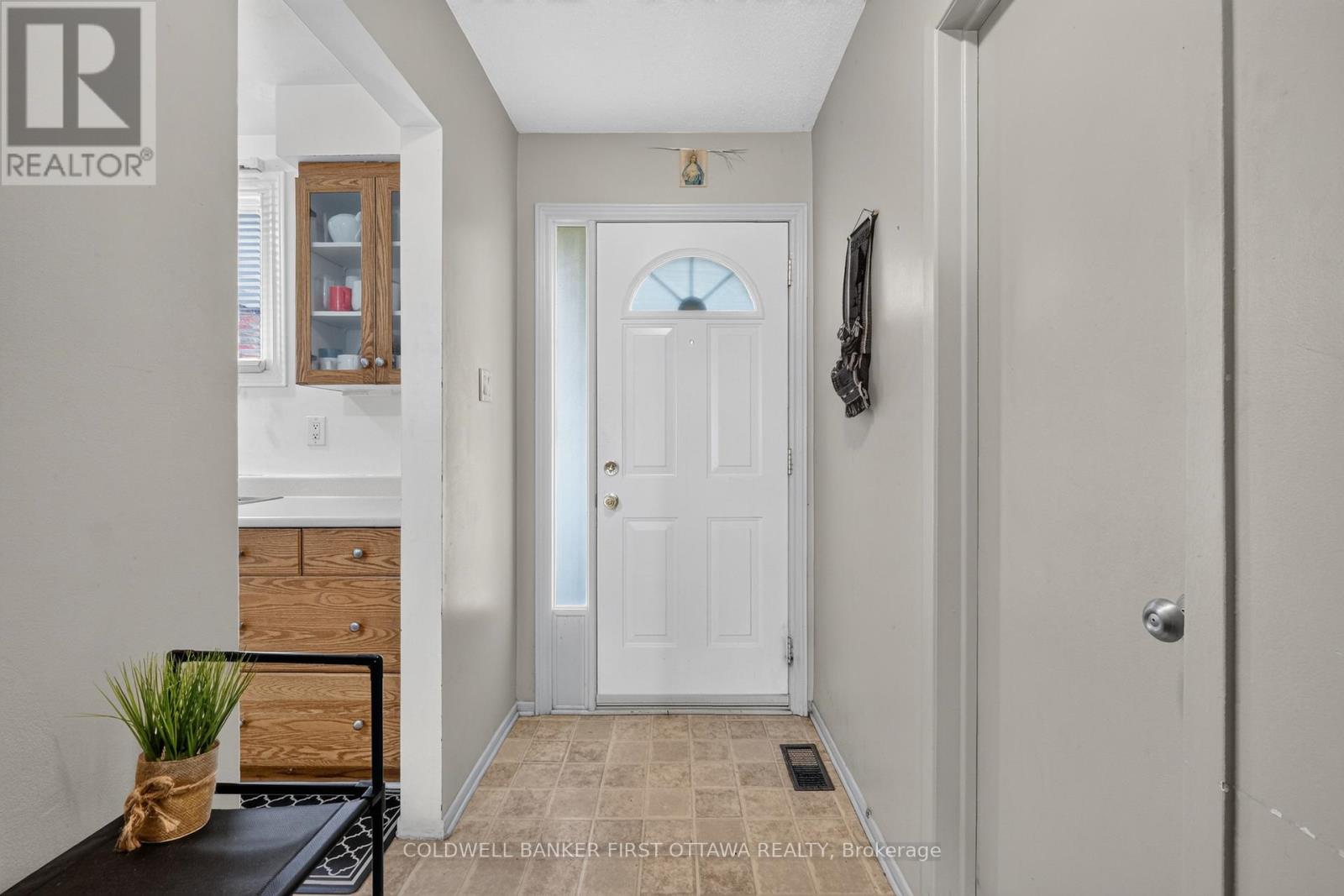 98 - 1444 Palmerston Drive, Ottawa, Ontario  K1J 8P1 - Photo 2 - X13473634