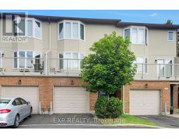 20 - 40 HUNTVIEW PRIVATE, Ottawa, Ontario